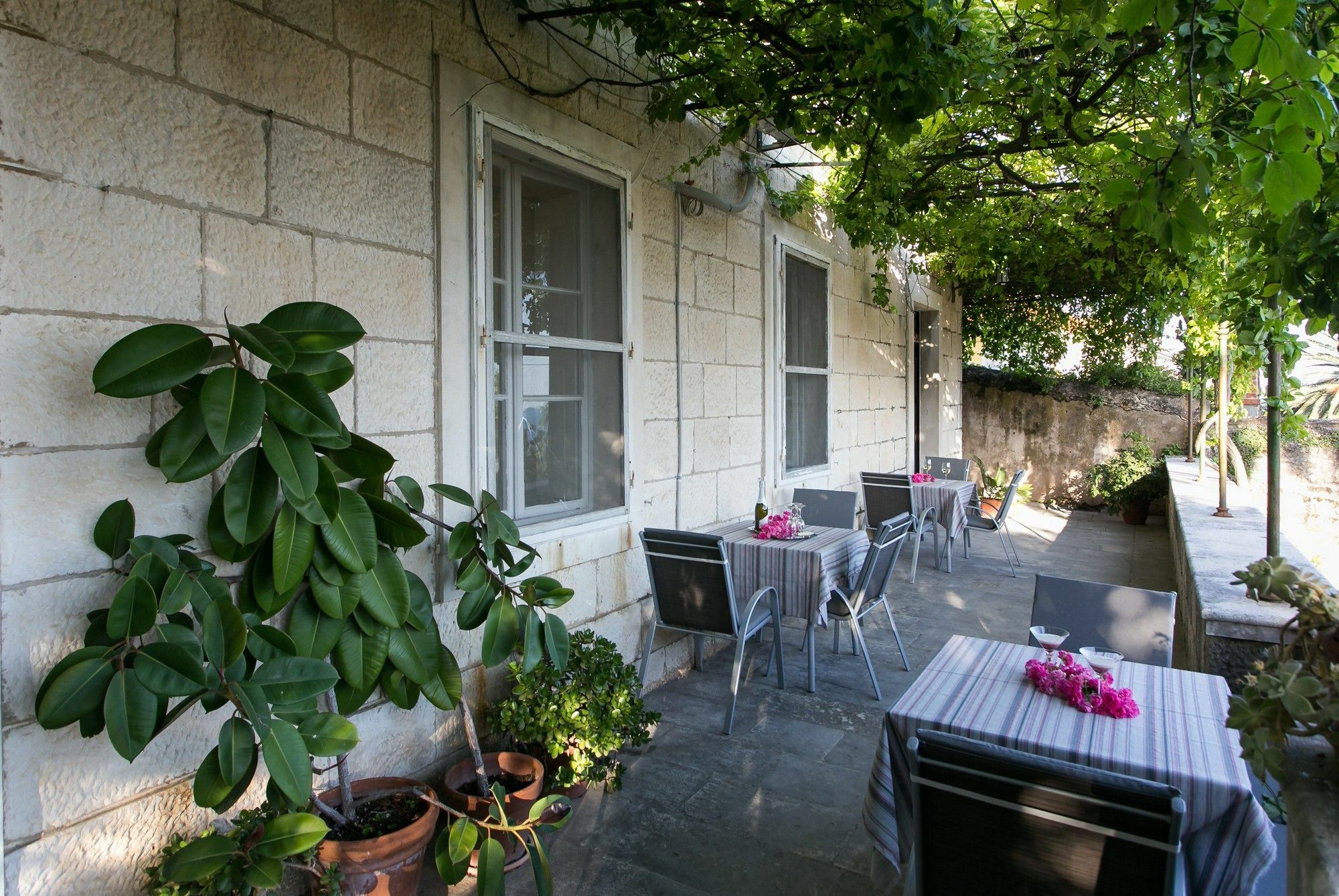 Iveta Appartement